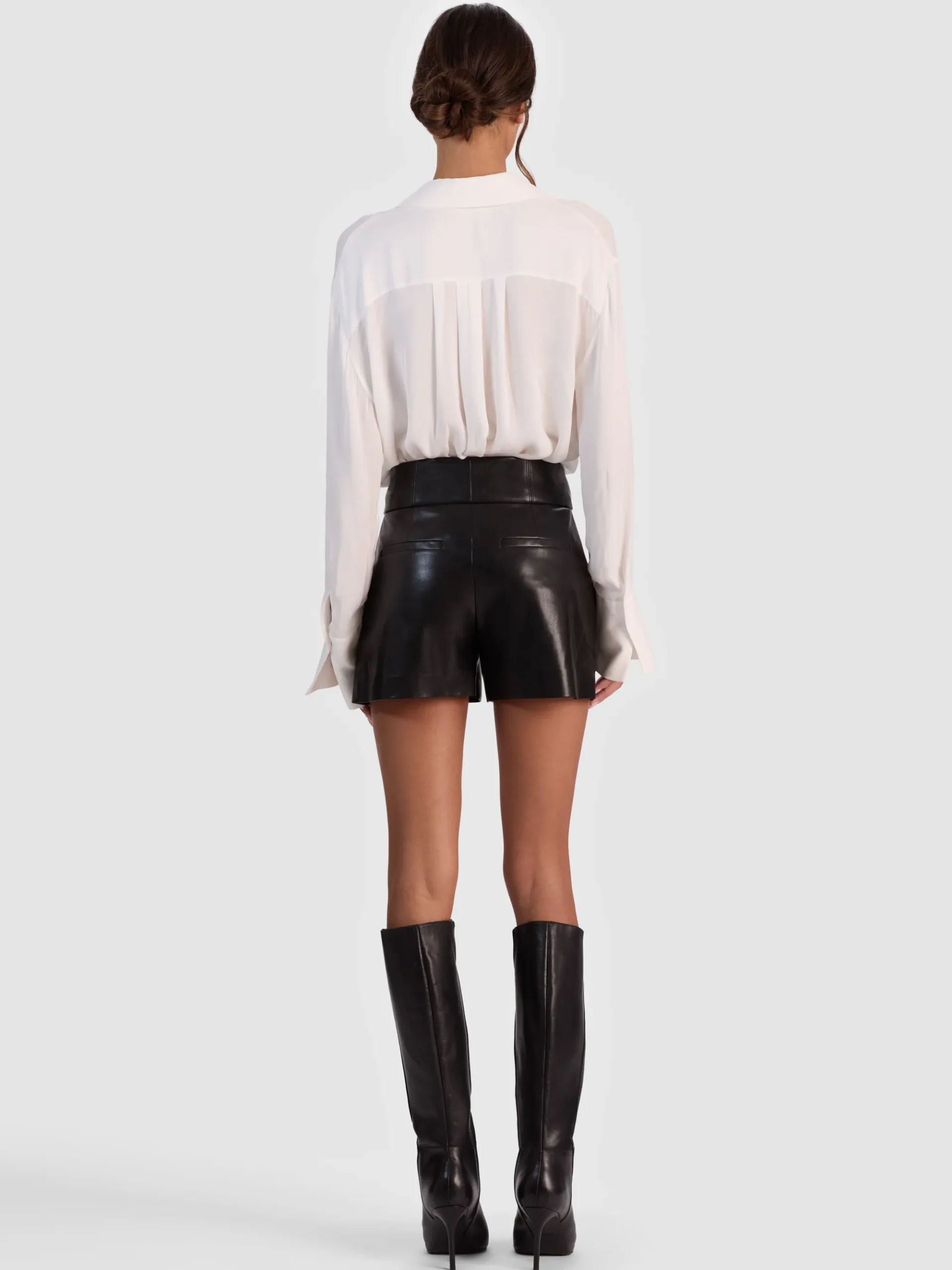 Alice and Olivia BAYLOR VEGAN CORSET SHORT