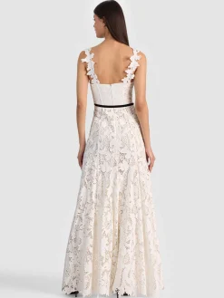 Alice and Olivia CALLA LACE MAXI DRESS