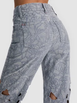 Alice and Olivia CHIC LASER-CUT JEAN