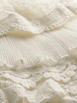 Alice and Olivia DELAINA TOP WITH RUFFLE CUFF