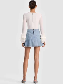 Alice and Olivia DELAINA TOP WITH RUFFLE CUFF