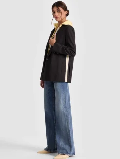 Alice and Olivia JORDAN BLAZER WITH REMOVABLE HOODIE