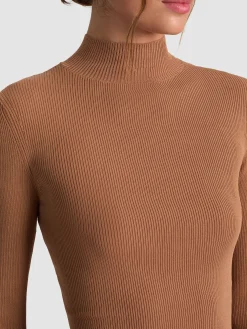 Alice and Olivia ROBERTA RIBBED TURTLENECK