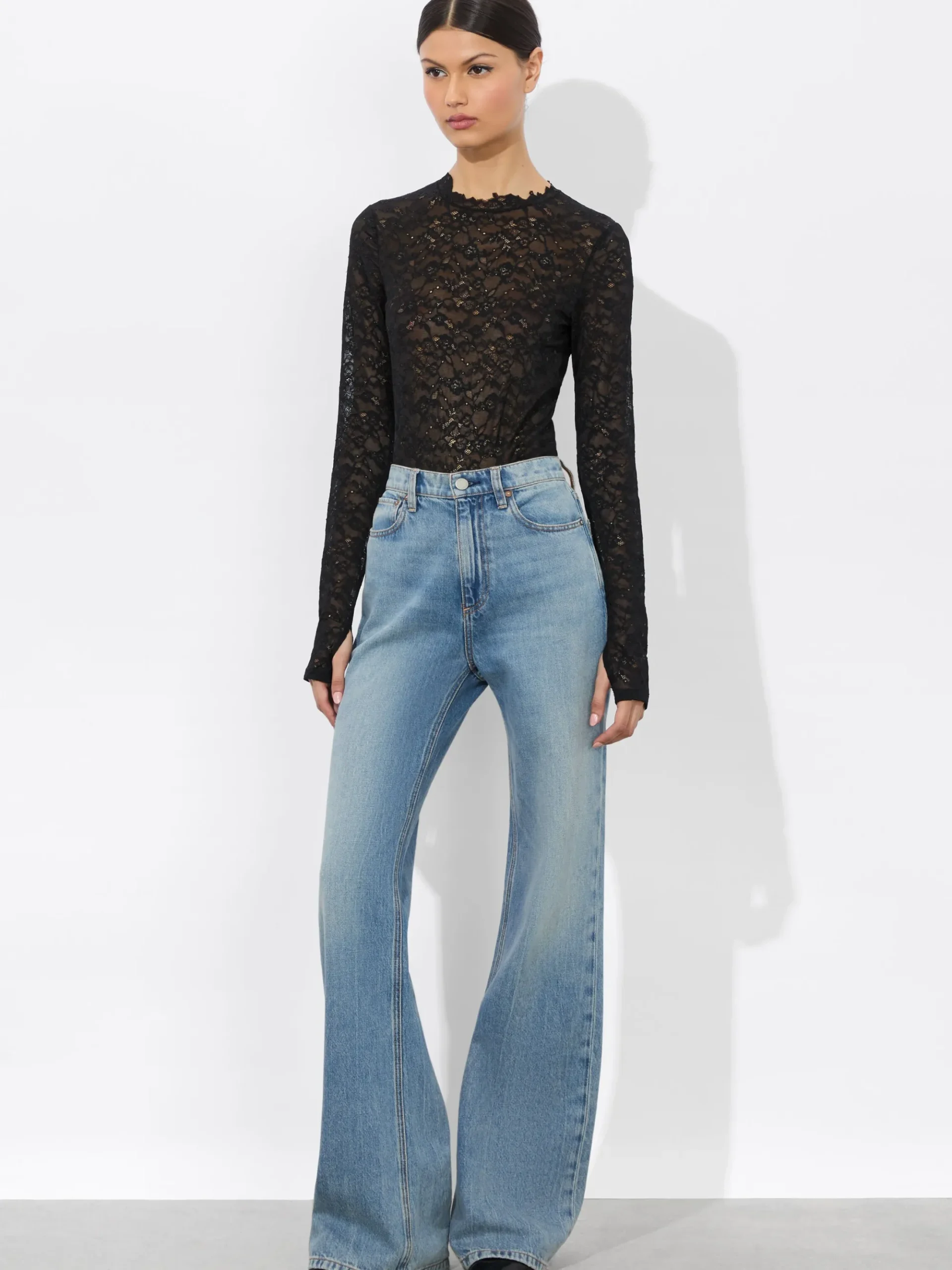 Alice and Olivia TAEYN LACE BODYSUIT